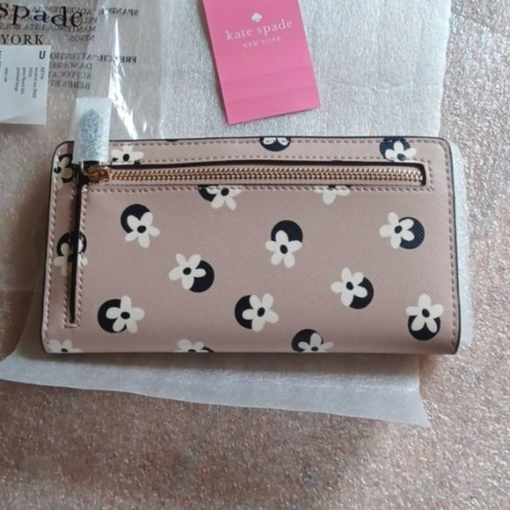 SOLD - NWT Kate Spade Jana Large Slim Bifold Wallet - Floral - Picture 4 of 8